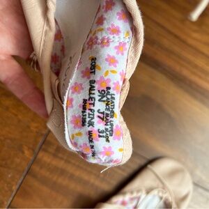 Capezio Ballet Shoes, never worn 9N